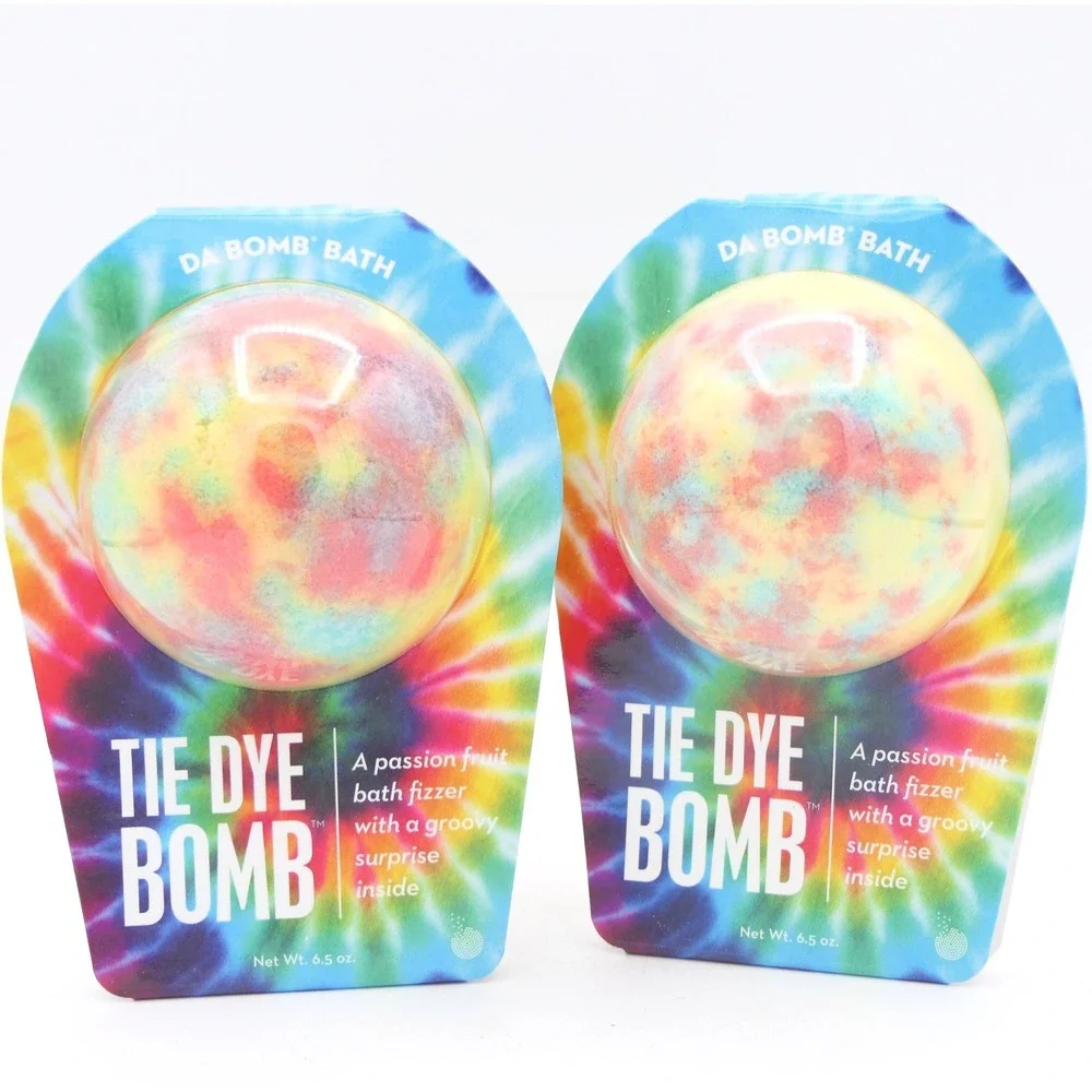 Da Bomb Tie Dye Bath Bomb 2 Pack Passion Fruit Bath Fizzer w/ Surprise Inside